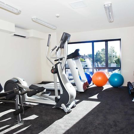 Carnmore Chateau Marlborough Blenheim Konforlar fotoğraf A typical gym