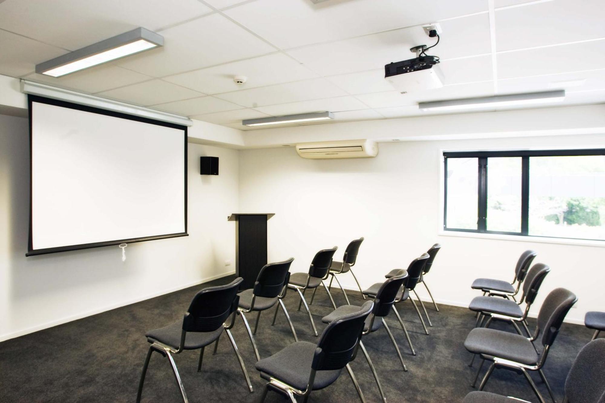 Carnmore Chateau Marlborough Blenheim Dış mekan fotoğraf A typical lecture room at the University of New South Wales