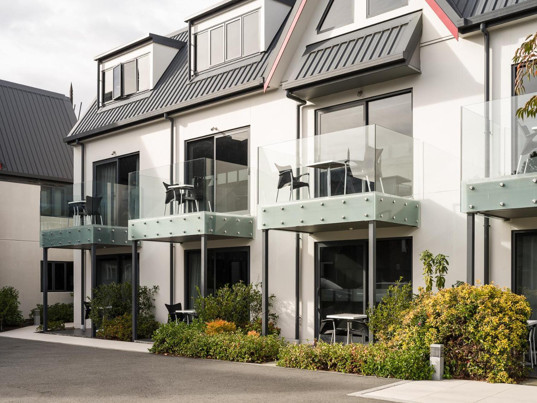 Carnmore Chateau Marlborough Blenheim Dış mekan fotoğraf The Terrace Apartments
