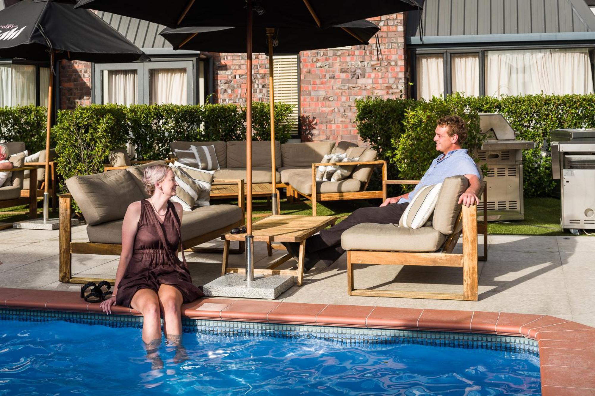 Carnmore Chateau Marlborough Blenheim Dış mekan fotoğraf The pool at the Hotel